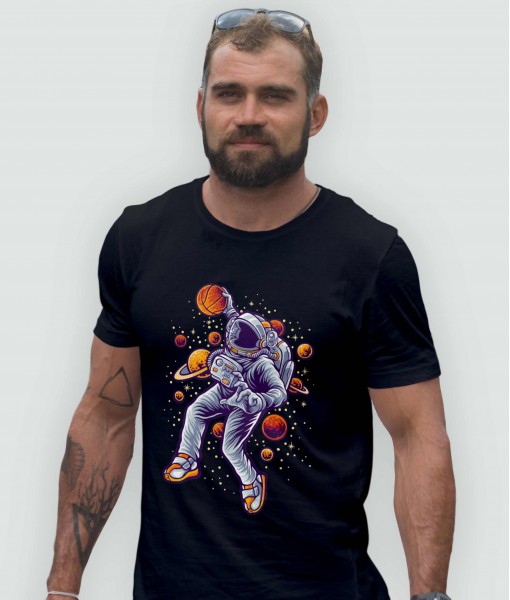 Мъжка тениска с щампа Спортни Илюстрации Basketball Аstronaut in space